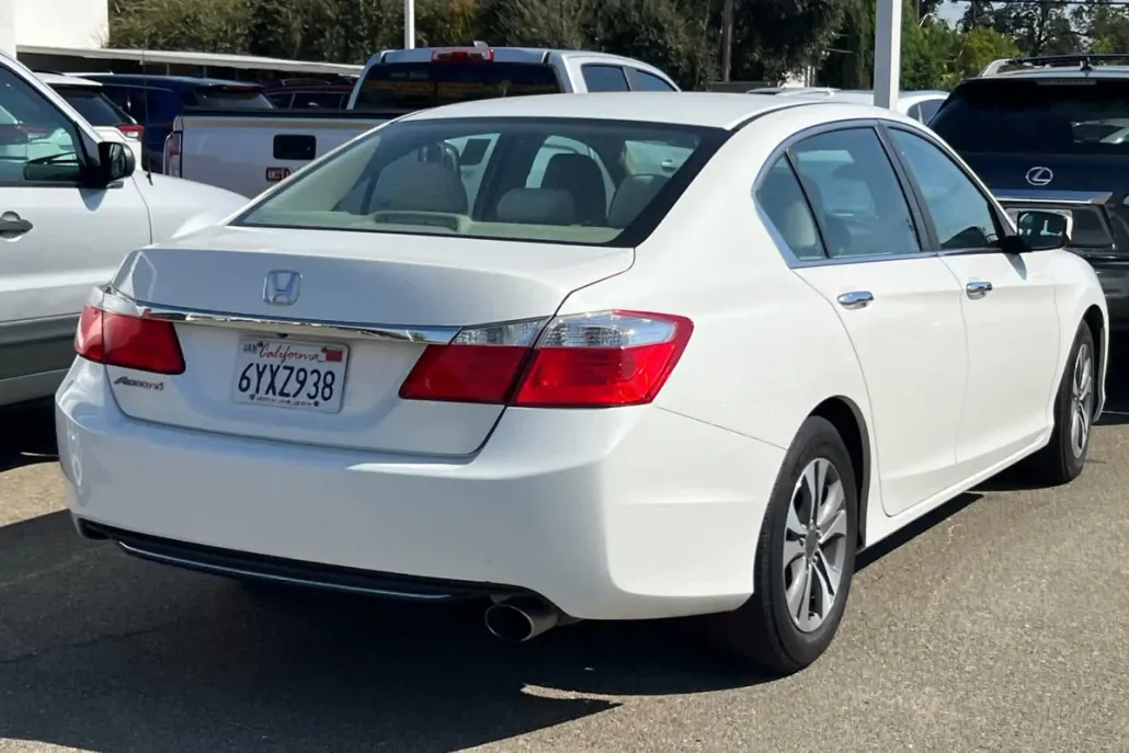 2013 Honda Accord LX photo 1