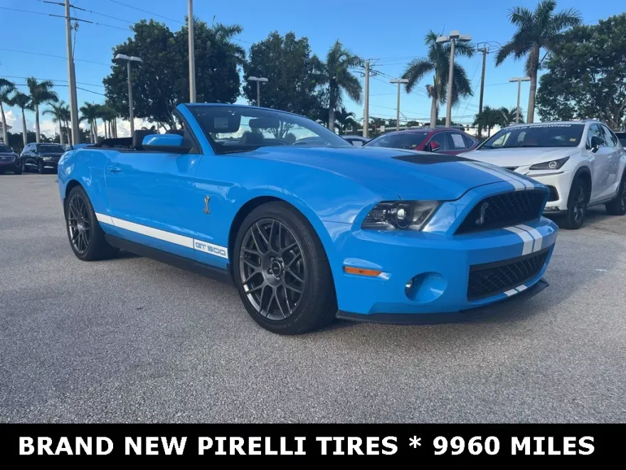 2012 Ford Mustang Shelby GT500 photo 1