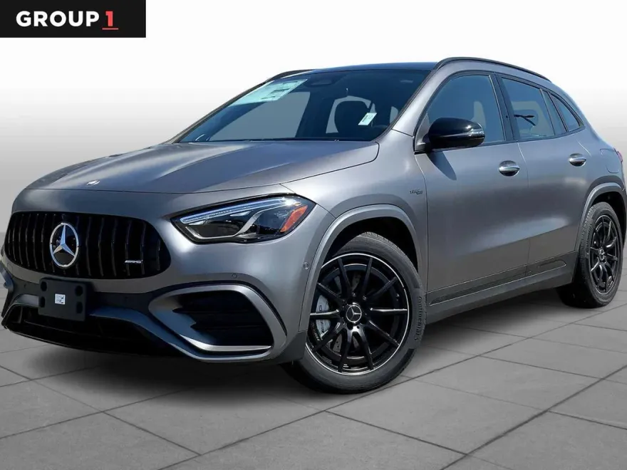 2025 Mercedes Benz GLA AMG 35 4MATIC photo 1