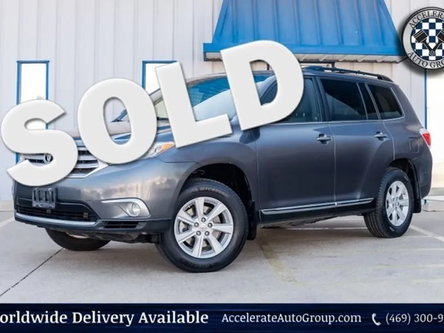 2012 Toyota Highlander SE photo 1