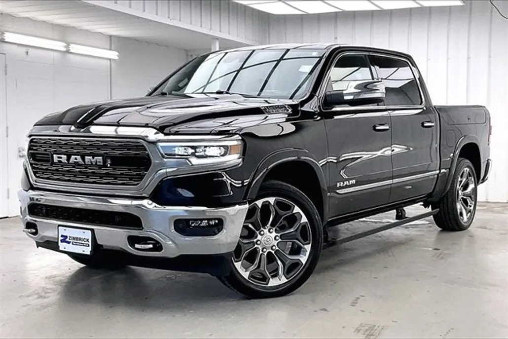 2022 Ram 1500 Limited photo 1