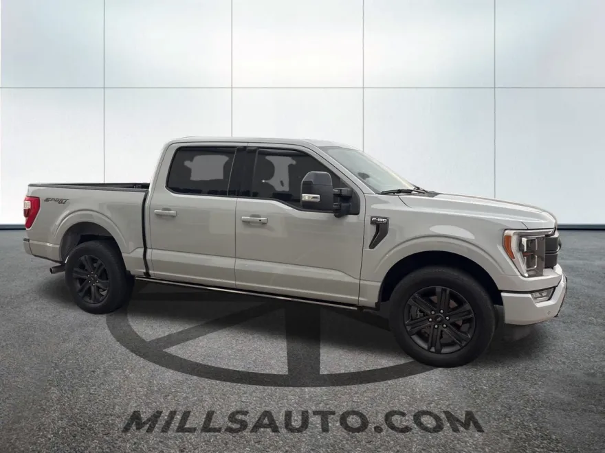 2023 Ford F-150 Lariat photo 1