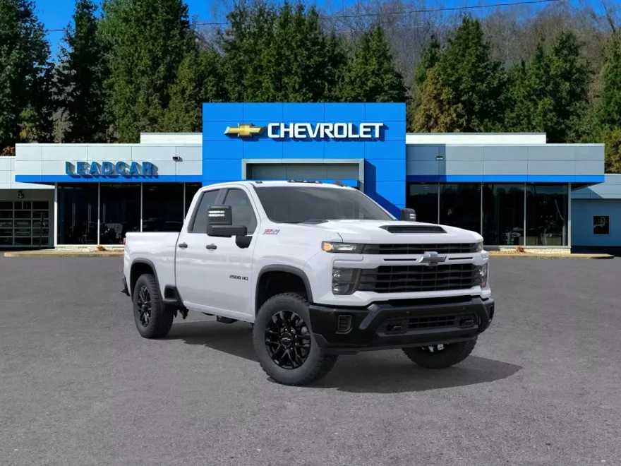 2026 Chevrolet Silverado 2500HD Custom photo 1
