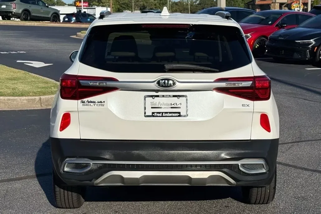 2021 Kia Seltos EX photo 1