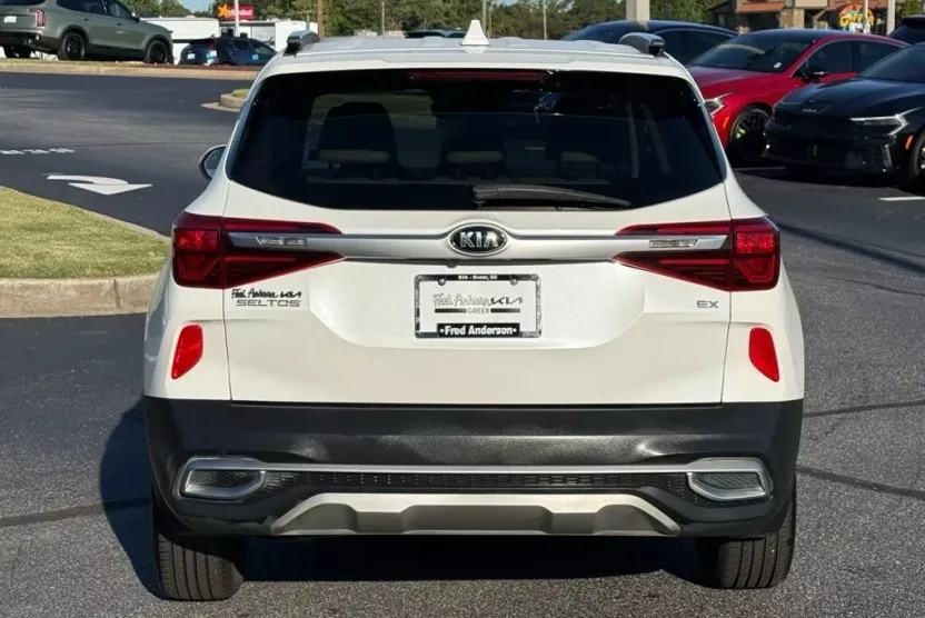 2021 Kia Seltos EX photo 1