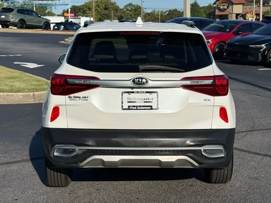 2021 Kia Seltos EX photo 1