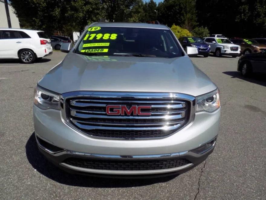 2019 Gmc Acadia SLT photo 1