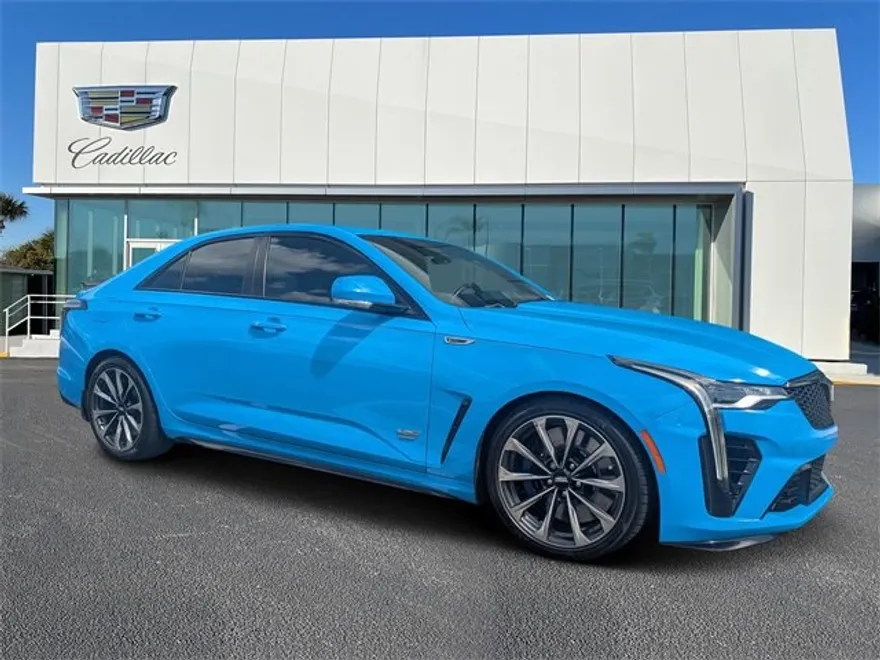 2022 Cadillac CT4 photo 1