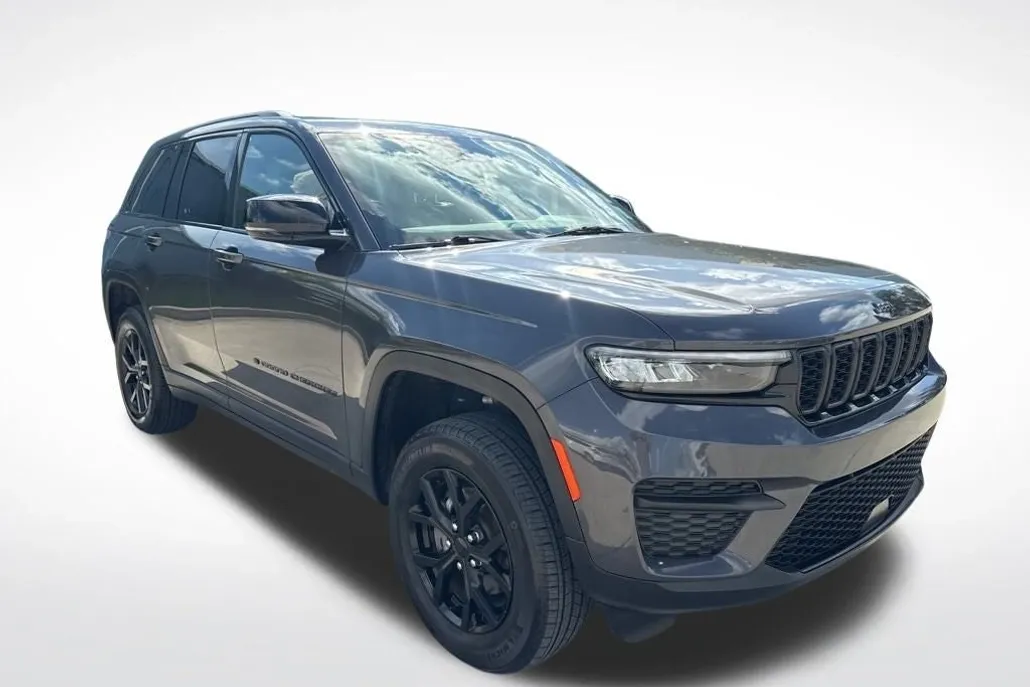 2024 Jeep Grand Cherokee Altitude X photo 1