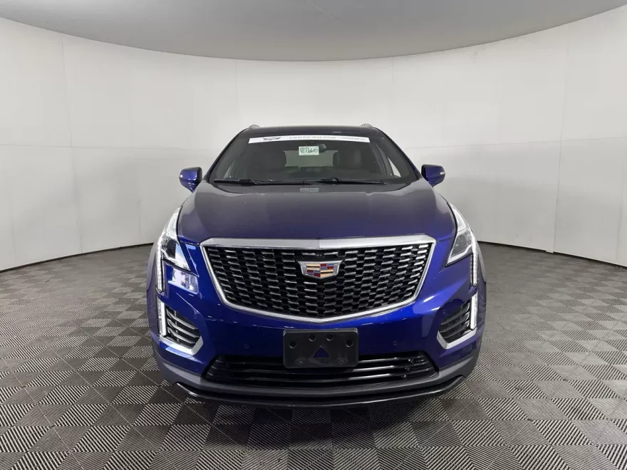 2023 Cadillac XT5 Luxury photo 1