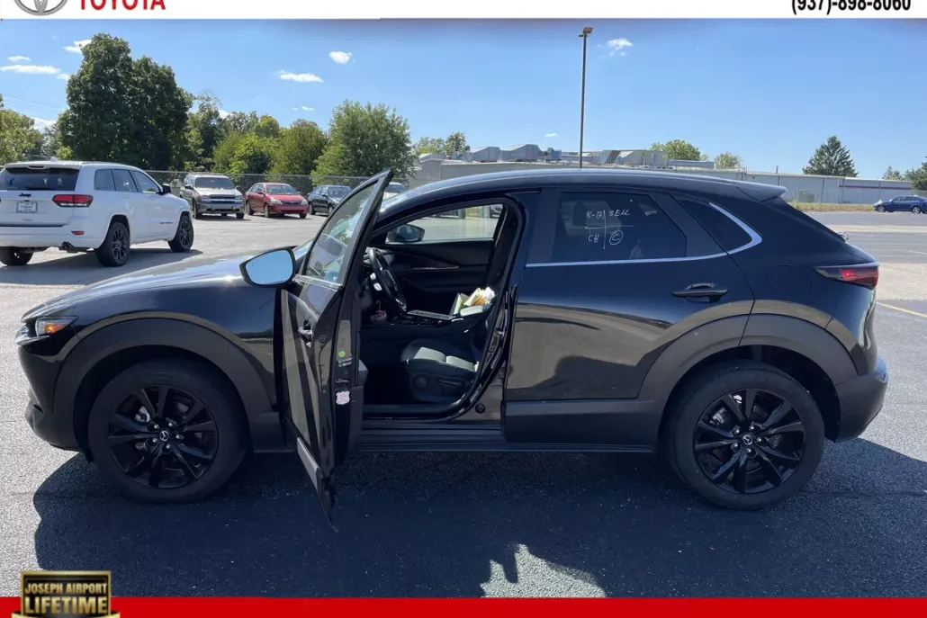 2024 Mazda CX-30 2.5 Select Sport photo 1