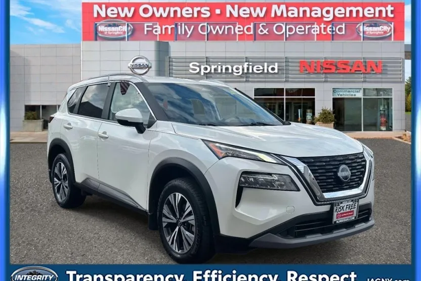 2023 Nissan Rogue SV photo 1
