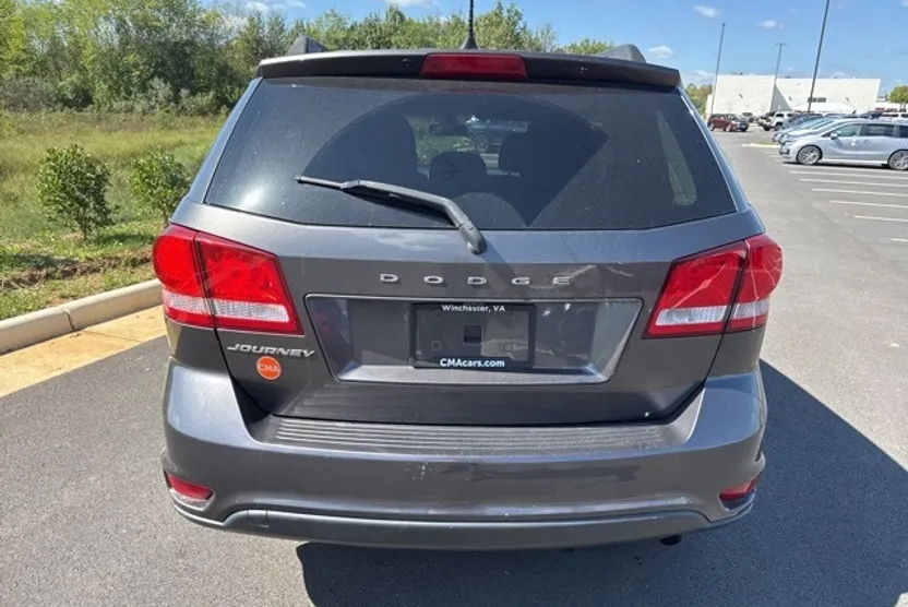2019 Dodge Journey SE photo 1