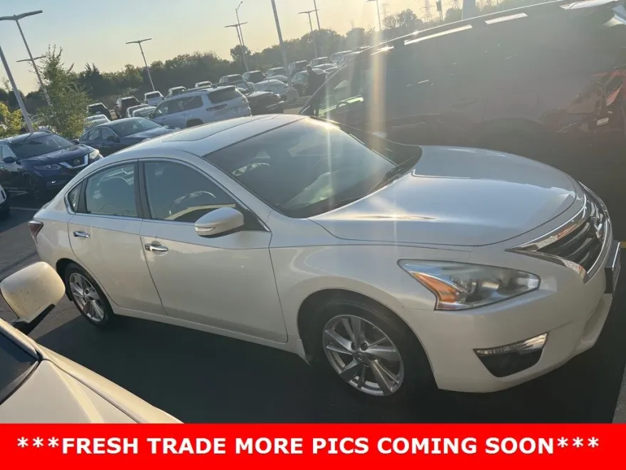 2015 Nissan Altima 2.5 SL photo 1