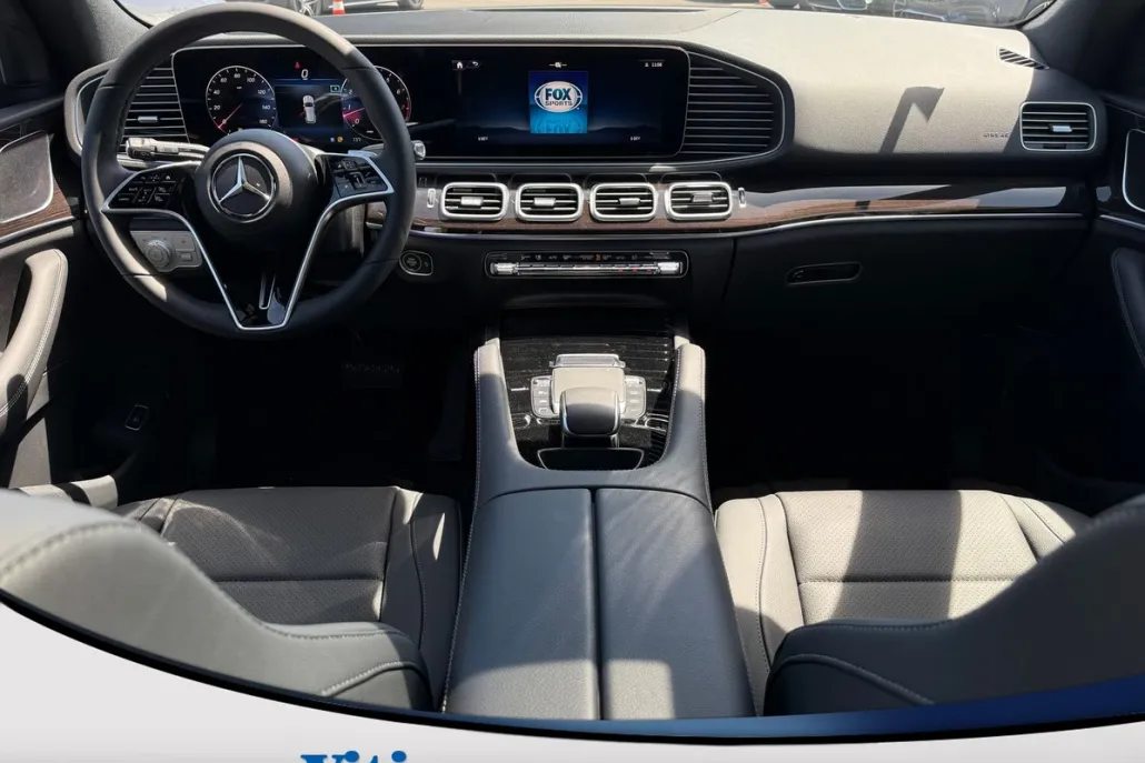 2025 Mercedes Benz GLE 350 4MATIC photo 1