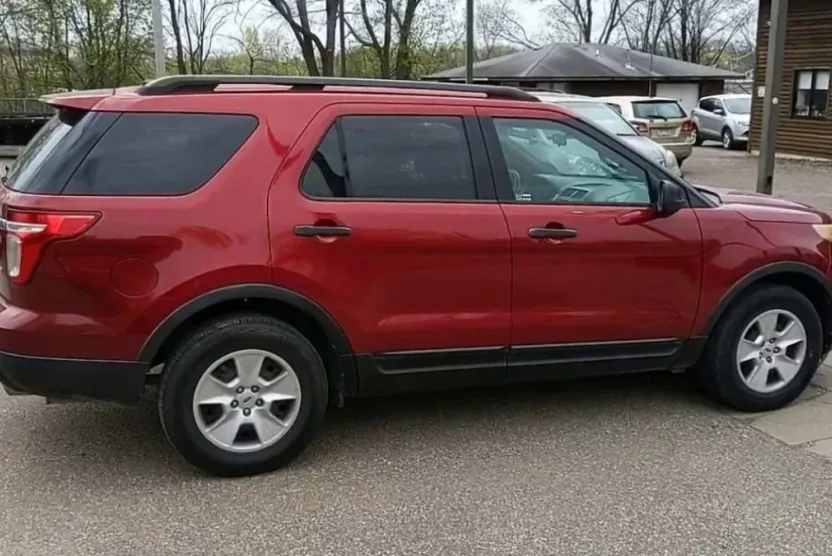 2013 Ford Explorer Sport photo 1