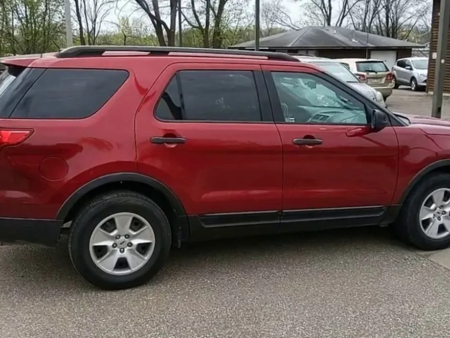 2013 Ford Explorer Sport photo 1