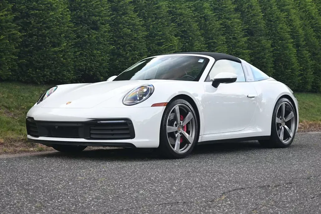 2024 Porsche 911 Targa 4S photo 1