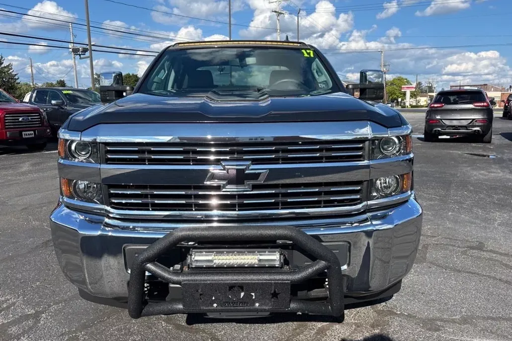 2017 Chevrolet Silverado 2500HD Work Truck photo 1