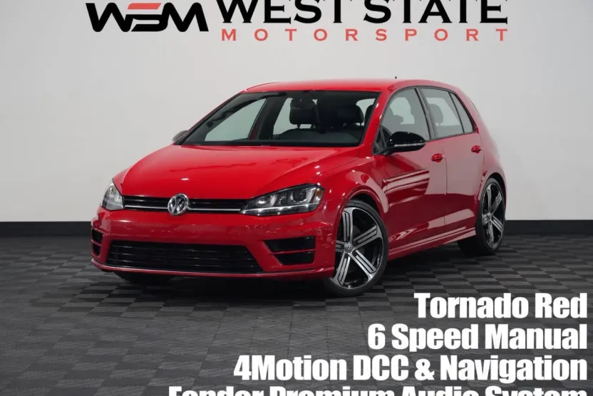 2016 Volkswagen Golf R 4Motion photo 1