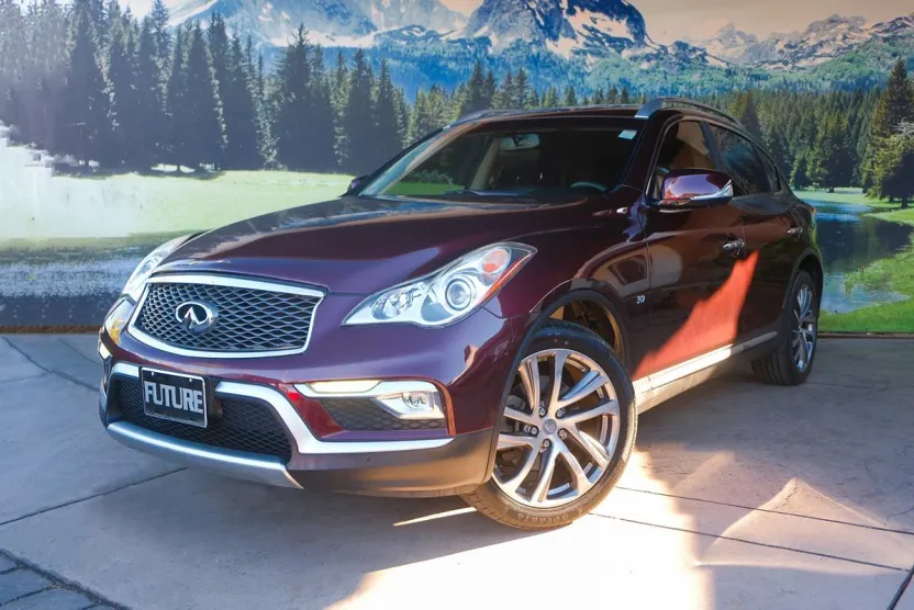 2017 Infiniti QX50 photo 1