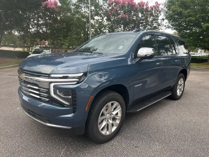 2025 Chevrolet Tahoe Premier photo 1