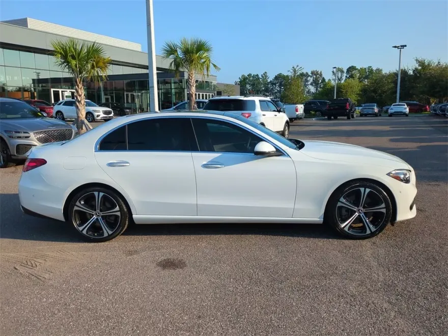 2023 Mercedes Benz C 300 Sedan photo 2