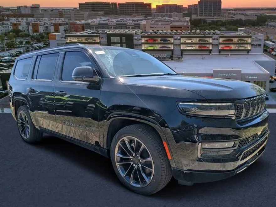 2025 Jeep Grand Wagoneer II Obsidian photo 1