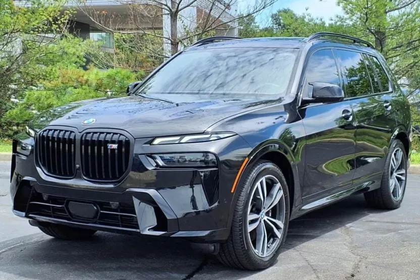 2024 Bmw X7 M60i photo 1
