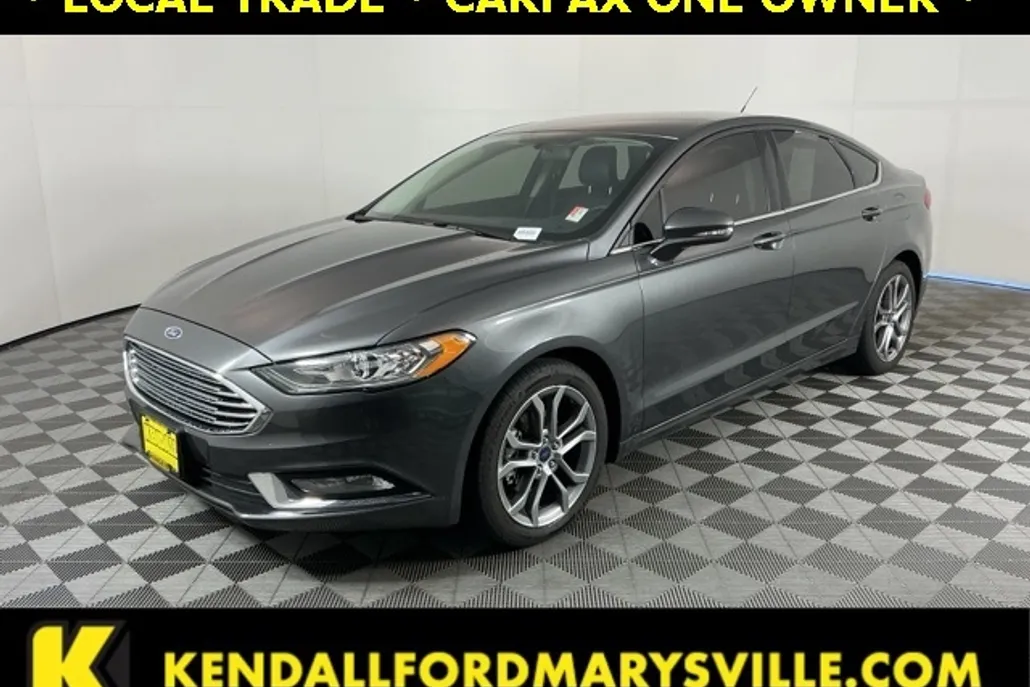 2017 Ford Fusion SE photo 1