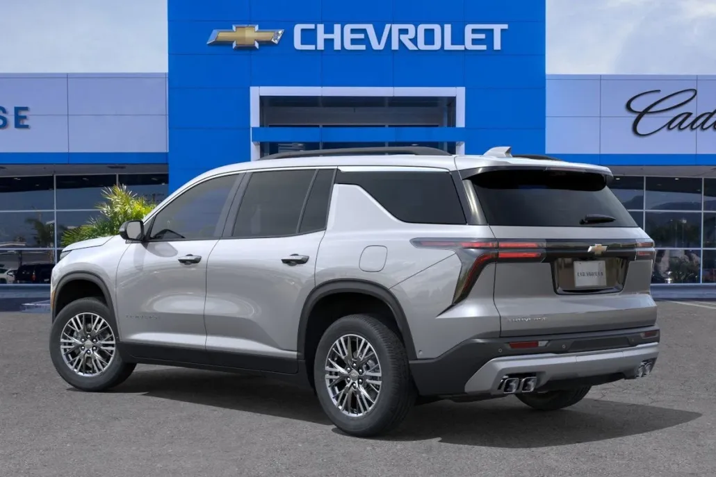 2026 Chevrolet Traverse photo 1