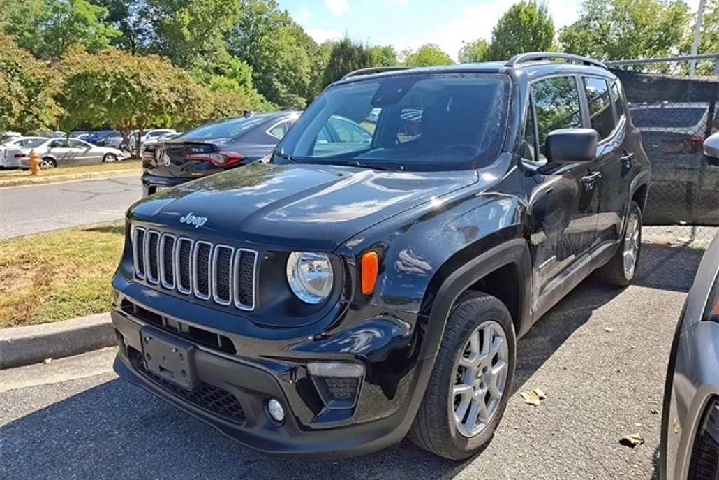 2022 Jeep Renegade Latitude photo 1