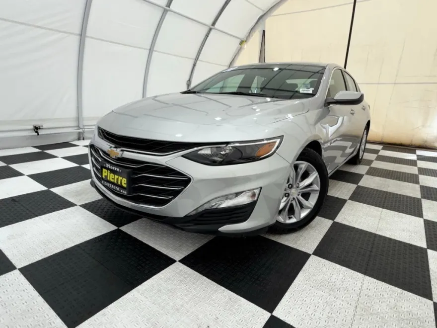 2020 Chevrolet Malibu 1LT photo 1