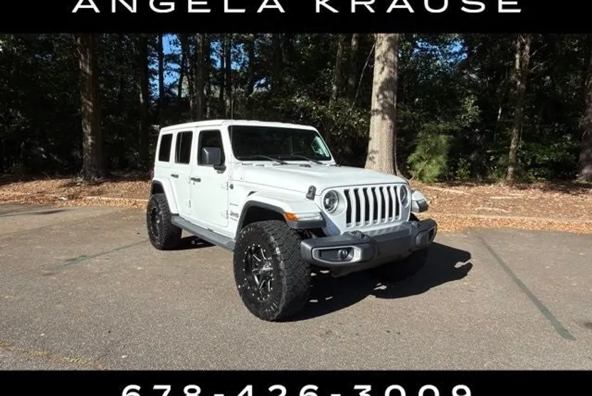 2018 Jeep Wrangler Unlimited Sahara photo 1