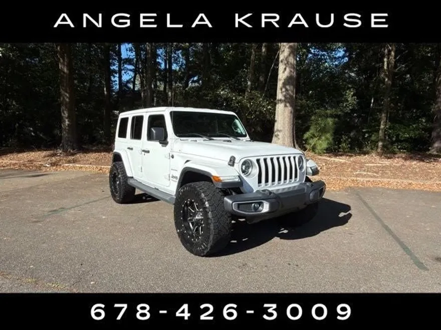 2018 Jeep Wrangler Unlimited Sahara photo 1