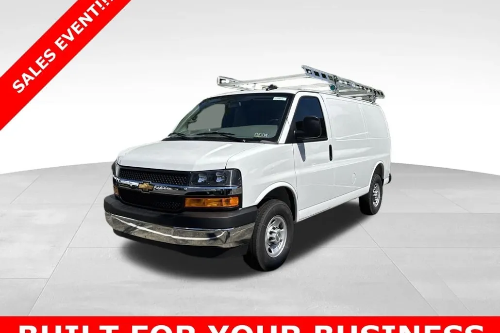 2025 Chevrolet Express 2500 Work Van Cargo photo 1