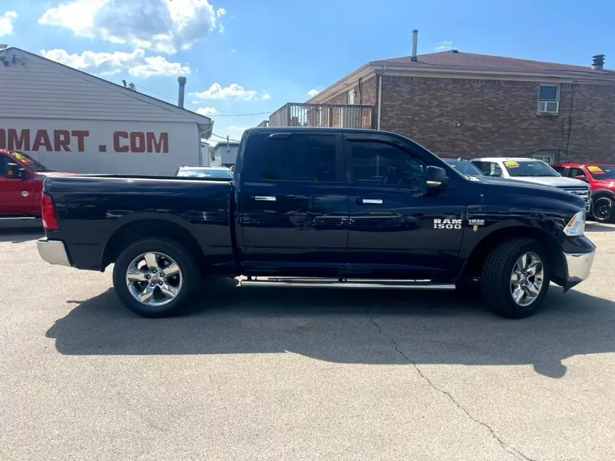 2016 Ram 1500 Big Horn photo 1