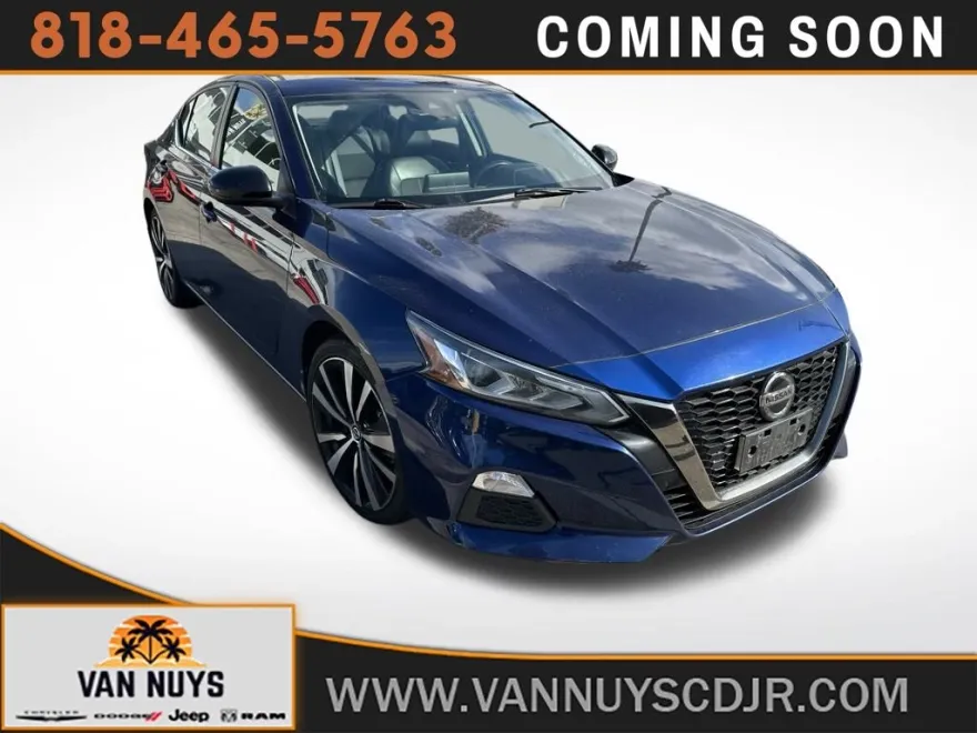 2022 Nissan Altima 2.5 SR photo 1