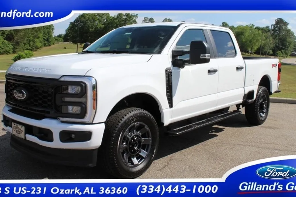 2025 Ford F-250 photo 1