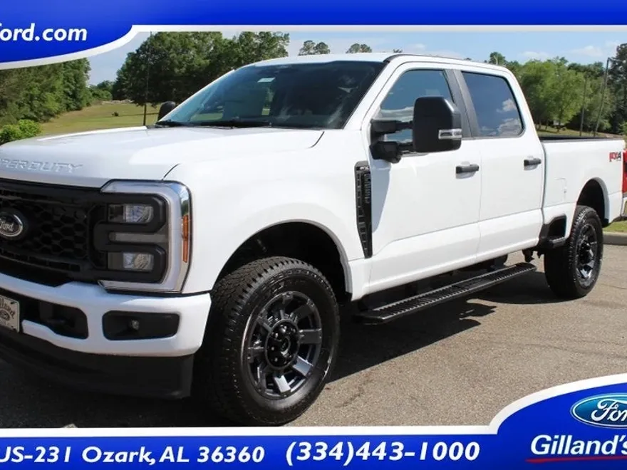 2025 Ford F-250 photo 1