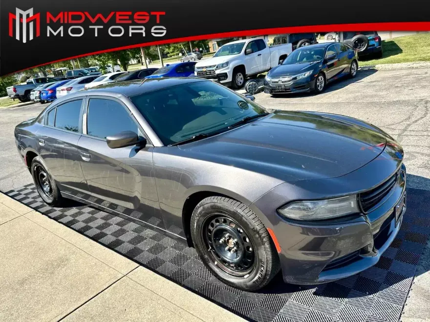 2018 Dodge Charger AWD photo 1