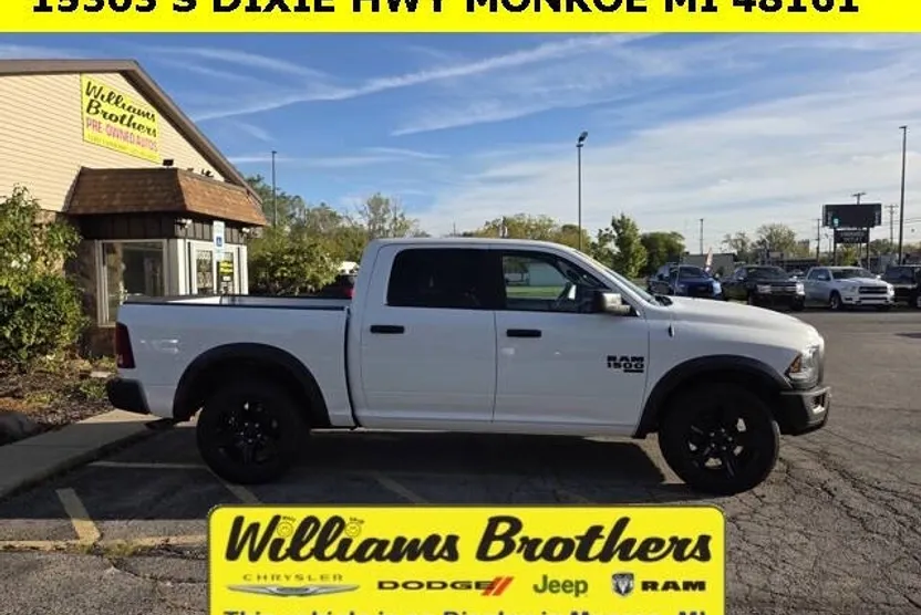 2024 Ram 1500 Classic Warlock photo 1