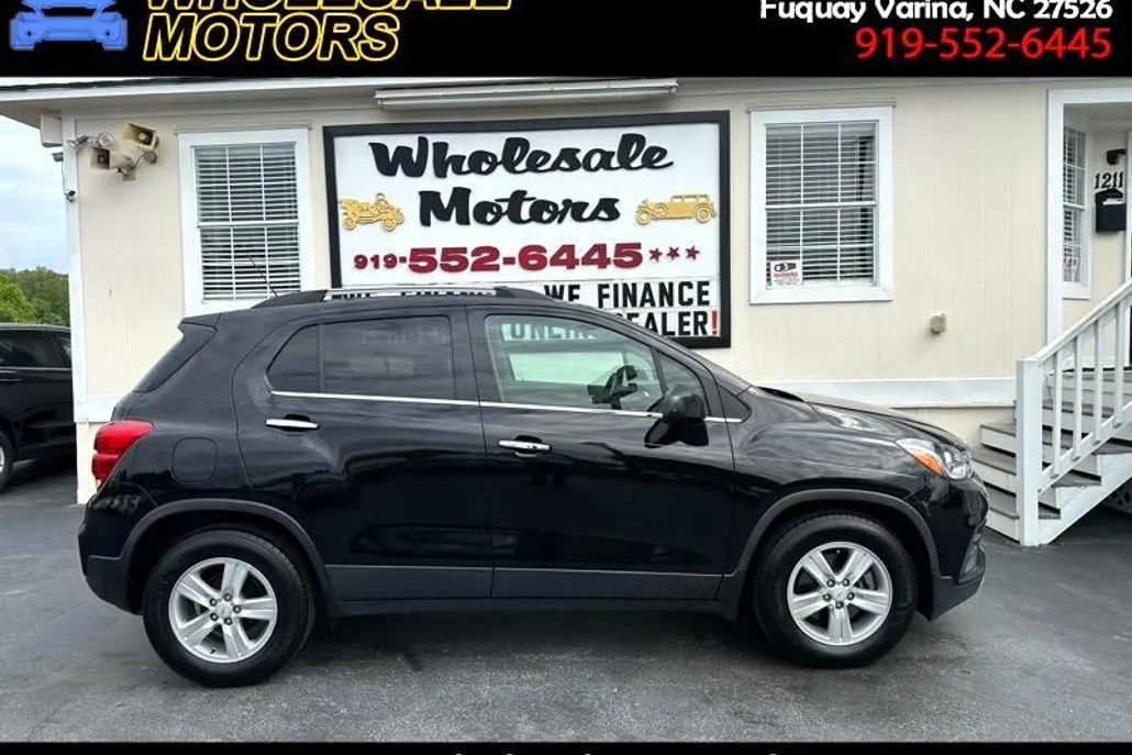 2019 Chevrolet Trax LT photo 1