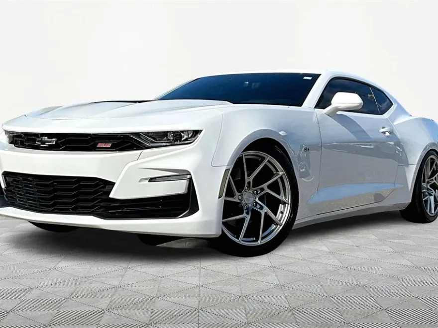 2023 Chevrolet Camaro SS photo 1