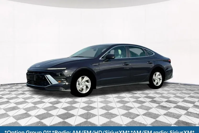 2025 Hyundai Sonata SE photo 1