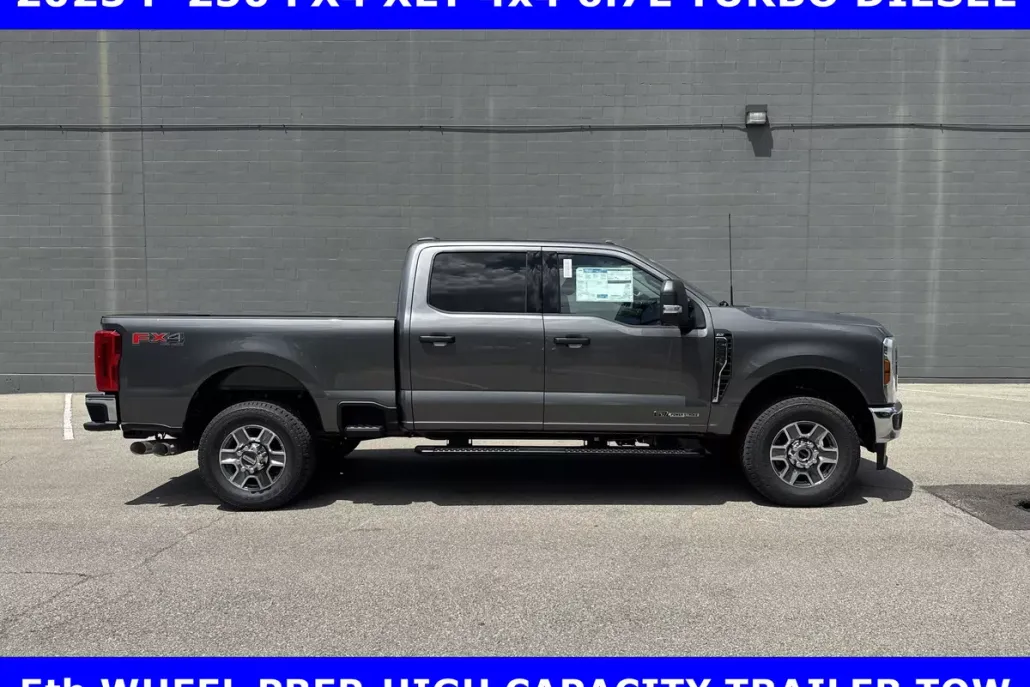 2025 Ford F-250 FX4 XLT photo 1