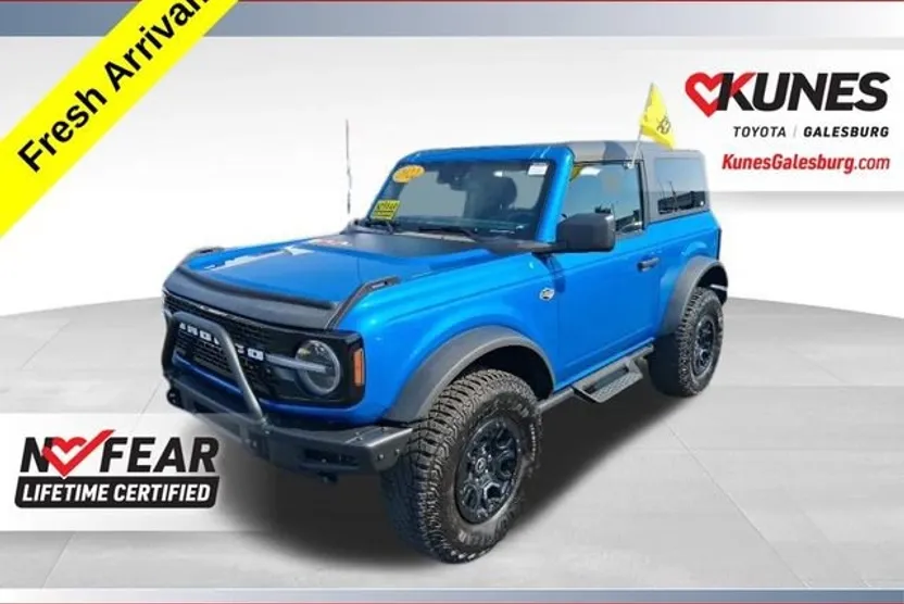 2022 Ford Bronco Outer Banks photo 1