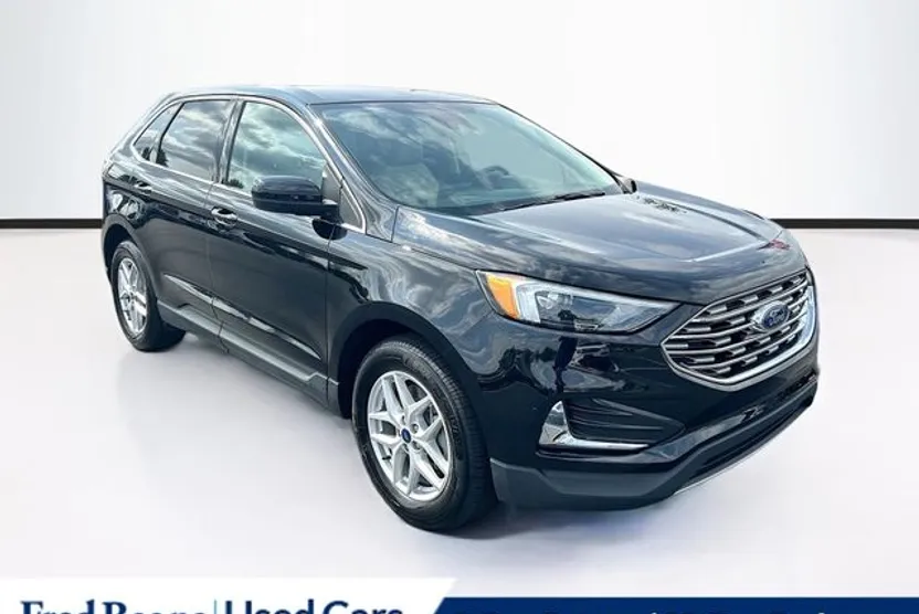 2022 Ford Edge SEL photo 1