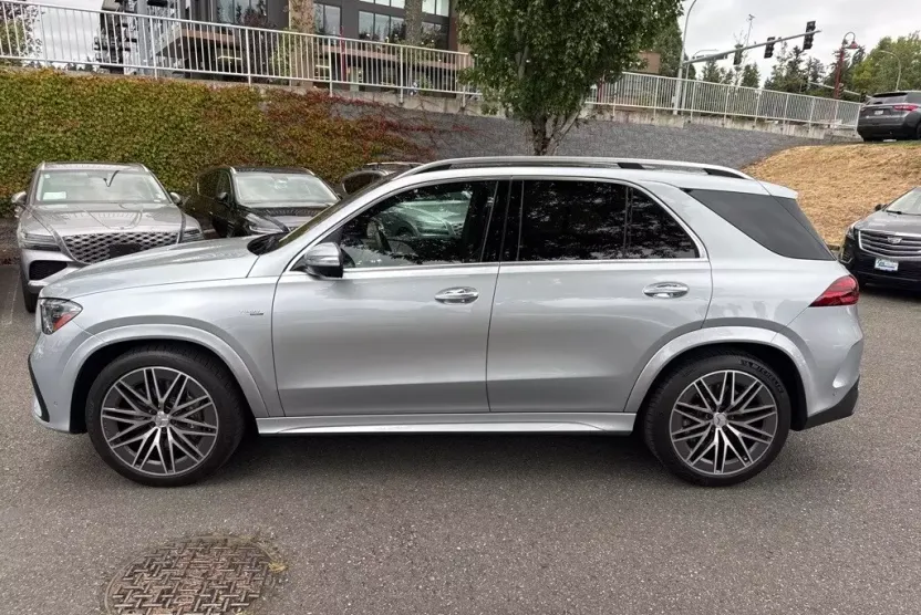 2025 Mercedes Benz GLE 53 AMG 4MATIC photo 1