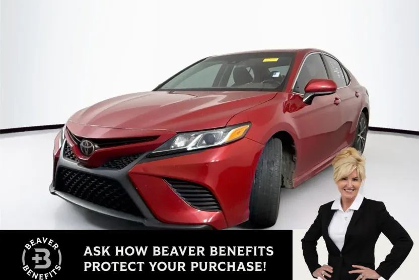 2019 Toyota Camry SE XLE photo 1